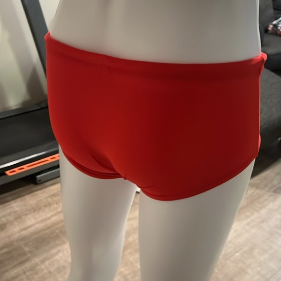 Sunga - Picture 2 of 2